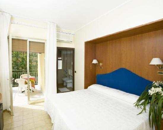 Hotel Palladio B&B Cervia Extérieur photo