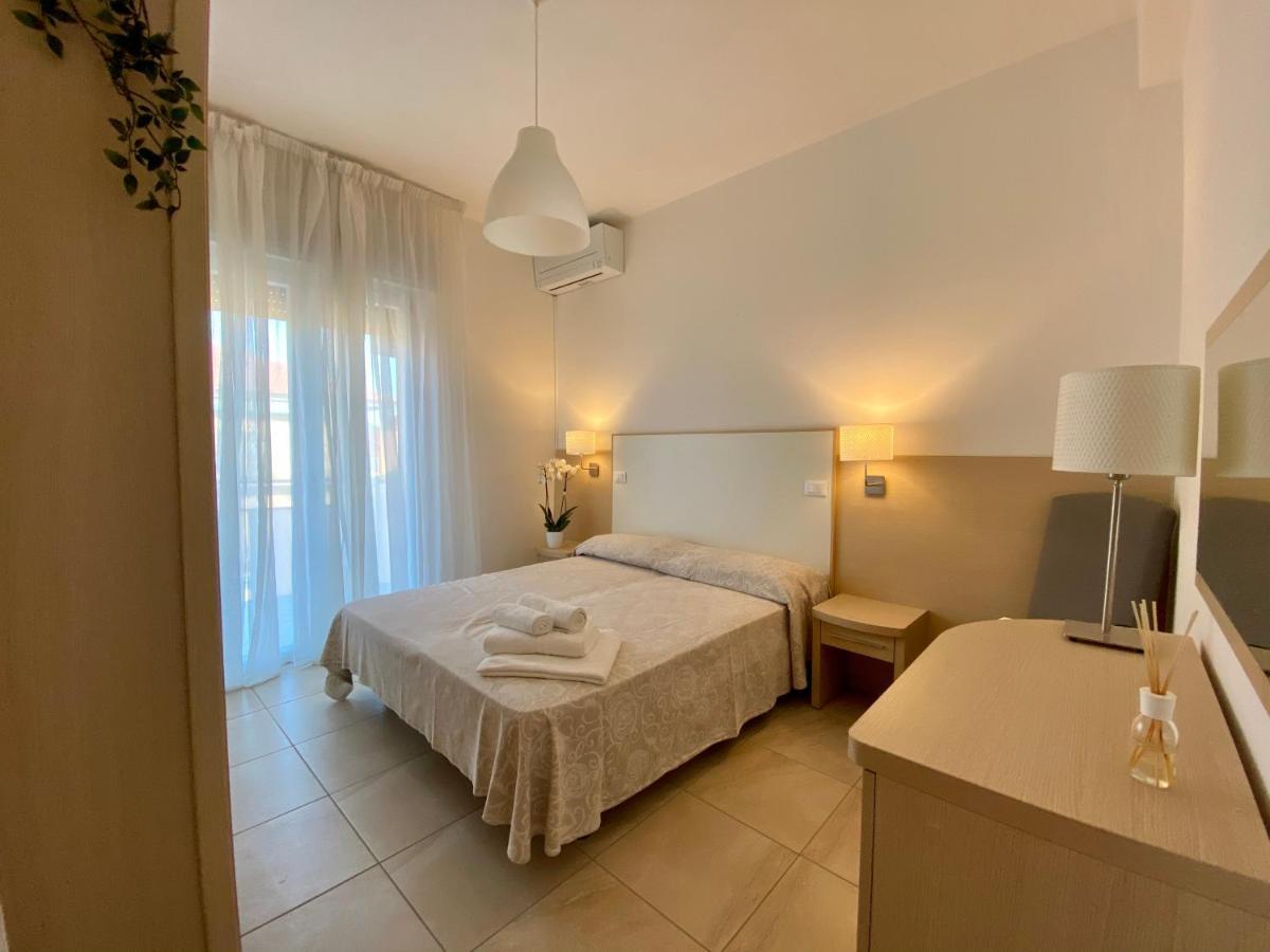 Hotel Palladio B&B Cervia Extérieur photo