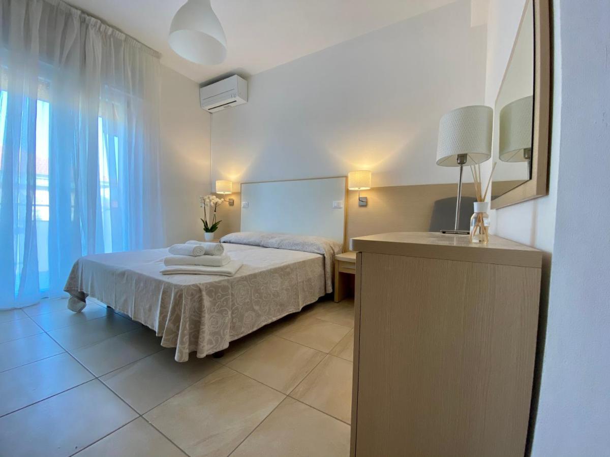 Hotel Palladio B&B Cervia Extérieur photo